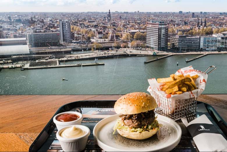 Un hamburger con vista