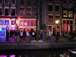 Quartiere Rosso di Amsterdam, vetrine